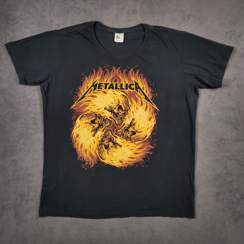 Metallica Flaming Skulls Shirt‎ Mens XL Black Short Sleeve Bay Island 2009 Tee